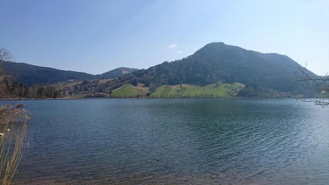 Maurers Schlierseetraum: Stylish Ground Floor Apartment with Enclosed Terrace 0*, Schliersee Germany